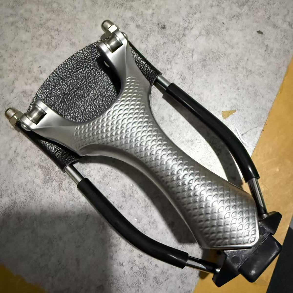 New Sixth Generation Tiangang Pulley Slingshot for Adults Outdoor Special Shooting Fish Dart High Precision