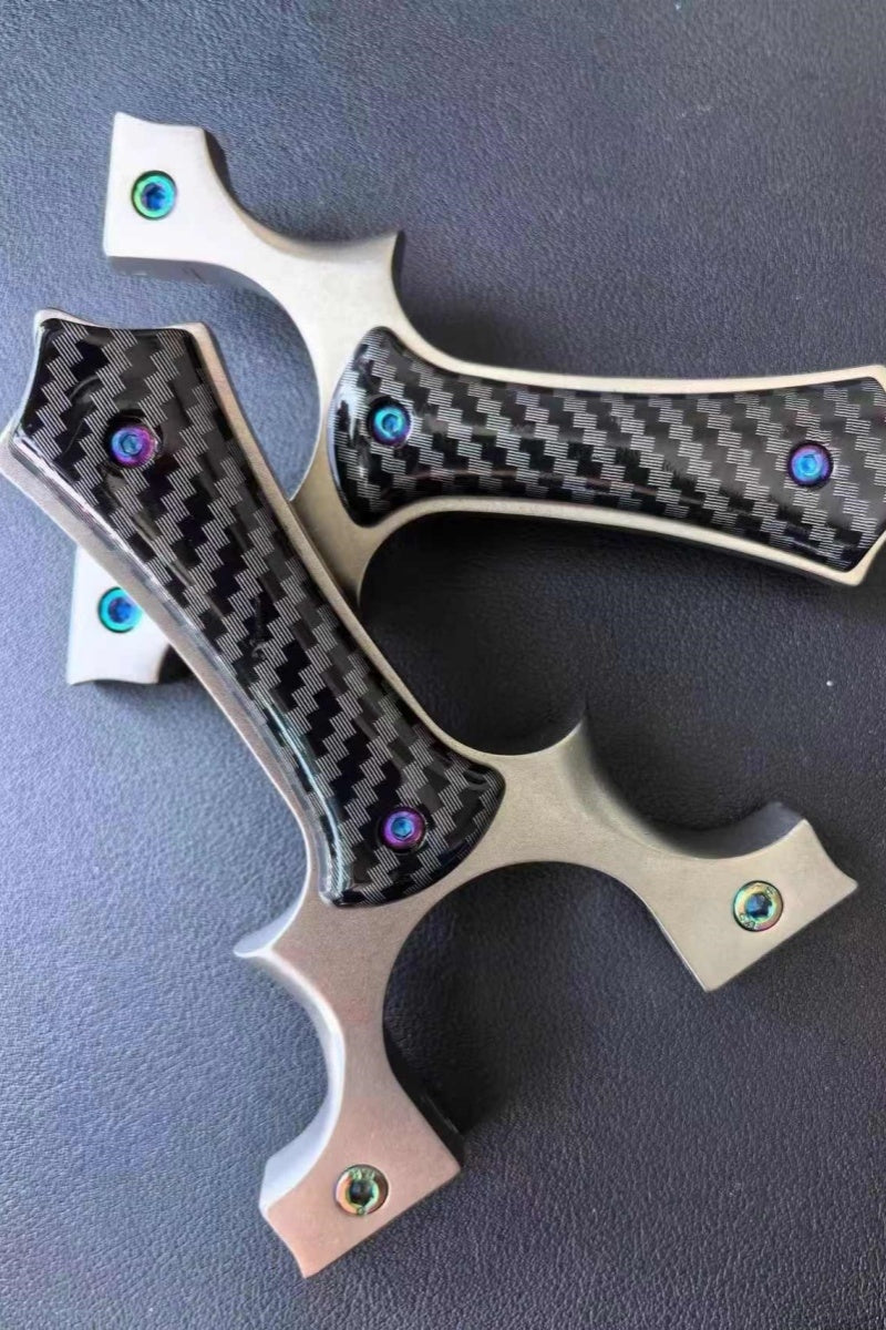 Metal Stainless Steel 304 Small Bull Slingshot High Precision Powerful Sharp Angle Flat Leather Bow Outdoor Adult Slingshot